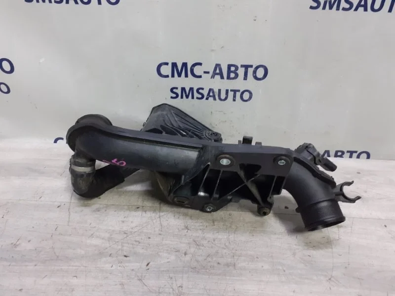 Патрубок интеркулера Audi A5 8K0145673AJ 8T/ КУПЕ 2.0T CDN, левый