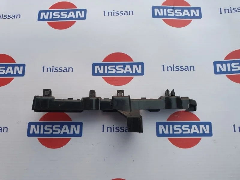 Кронштейн бампера переднего Nissan Qashqai 01/2014 - 622234EA0A J11 MR20DD, передний левый