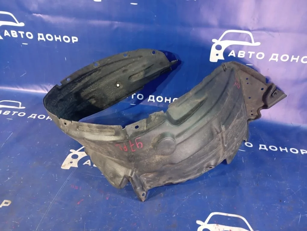 подкрылок TOYOTA RAV4 ACA21W 1AZFSE
