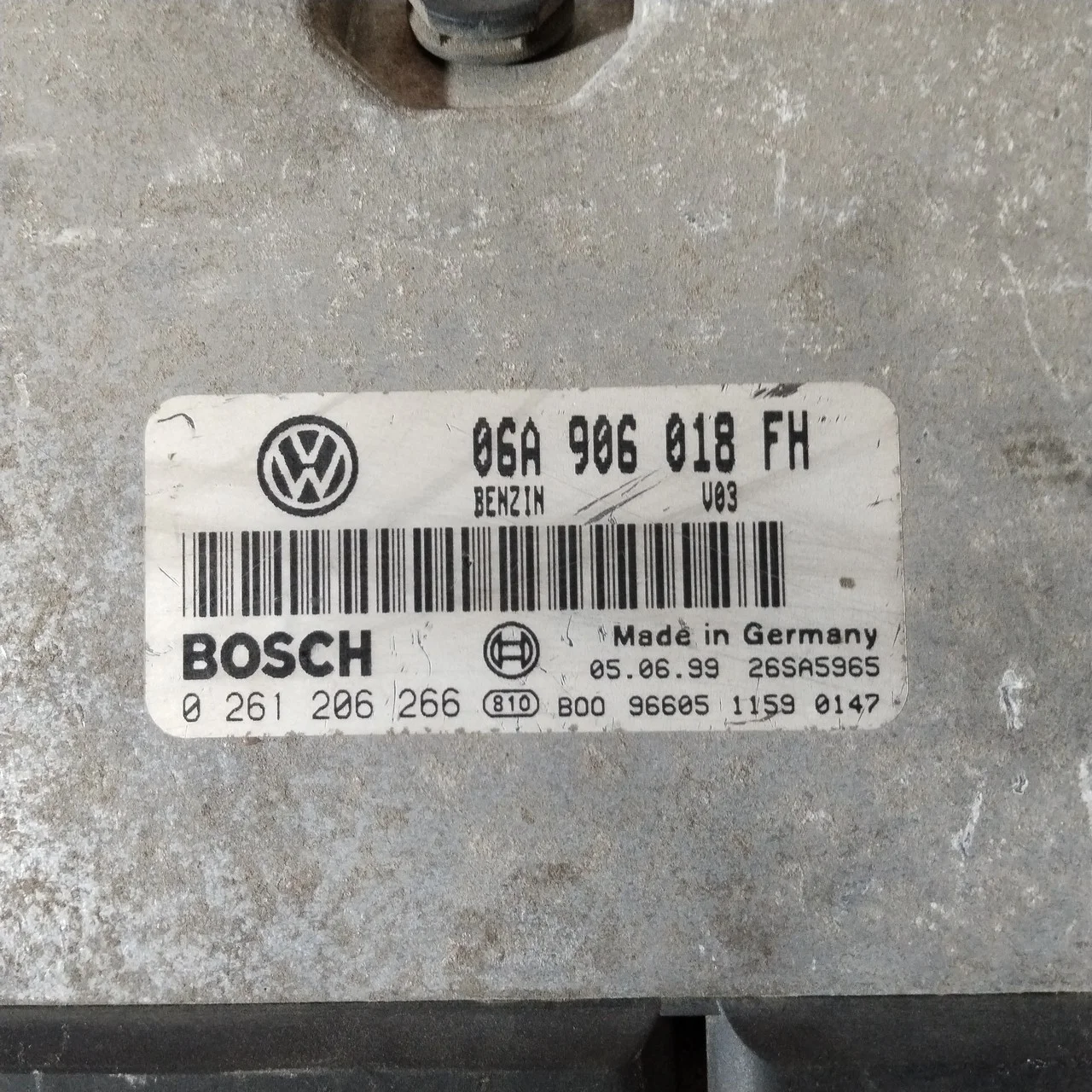 Блок управления двигателем Skoda Fabia I