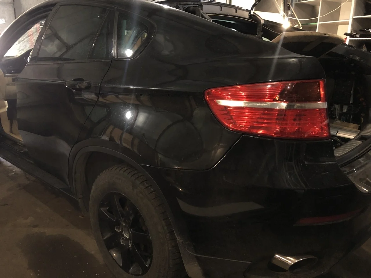 Крыло заднее левое BMW X6