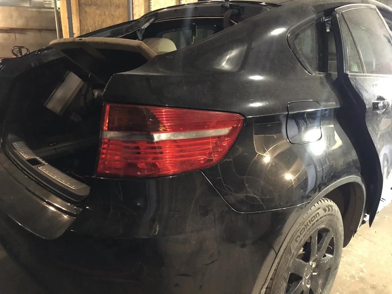 Четверть задняя правая BMW X6