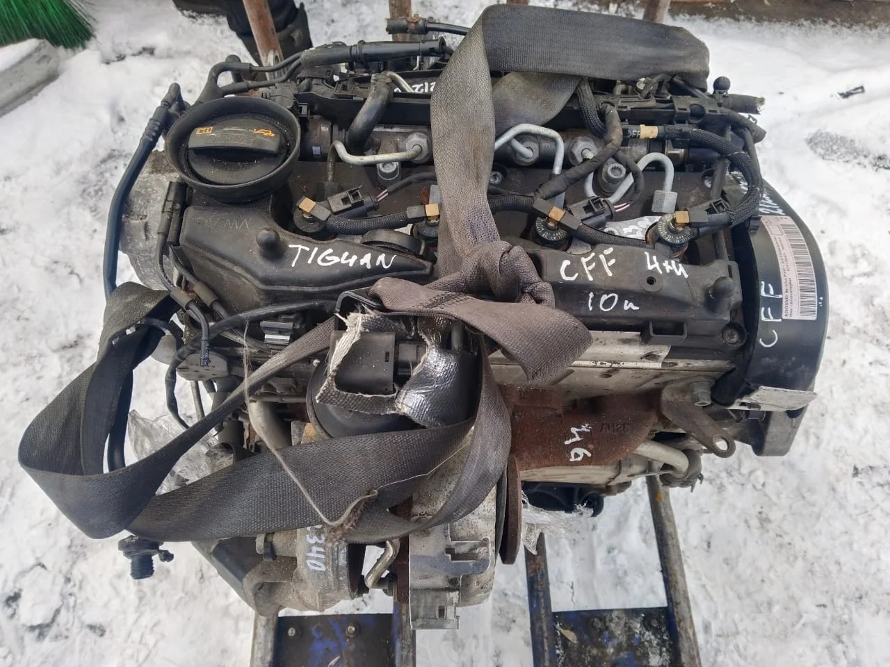 Шланг топливный обратки AUDI A3, SKODA OCTAVIA 1Z, VOLKSWAGEN GOLF 7, PASSAT B7, CADDY 2,0 CFFA 2011- б/у A3(2004-2013);OCTAVIA 1Z(2004-2012);GOLF 6(2009-2013);CADDY(2004-2014);PASSAT B7(2011-2015)