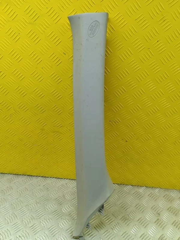 Обшивка стойки передней правой Toyota Rav 4 (Ca40) (2012-2019) 2013 6221042050 2.2 D 2ADFTV