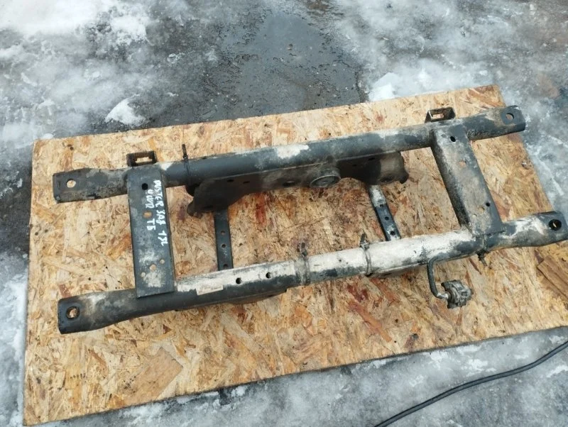 Задний подрамник Renault Duster 2 1.3 2021 554030064R УНИВЕРСАЛ H5HA460
