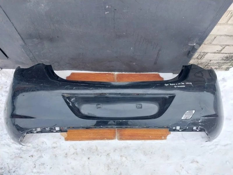 Бампер Opel Astra J 2010 13266587 P10, задний