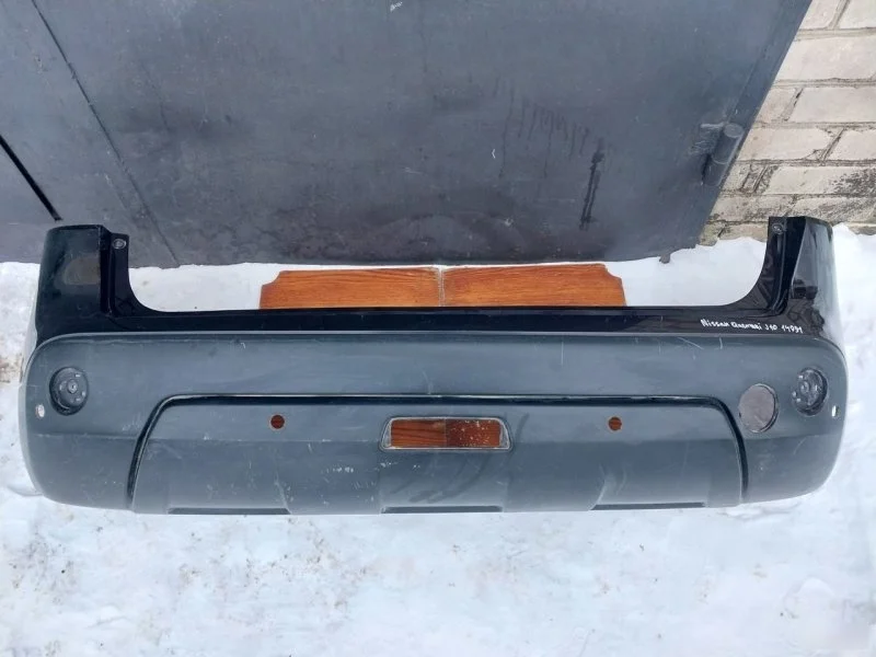 Бампер Nissan Qashqai 2009 85022JD00H J10, задний