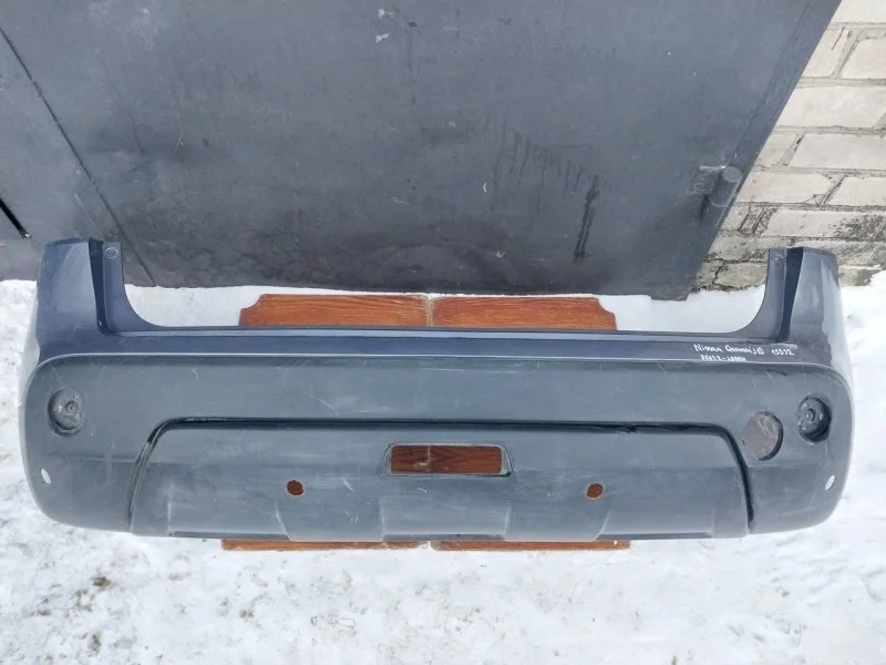 Бампер Nissan Qashqai 2009 85022JD00H J10, задний