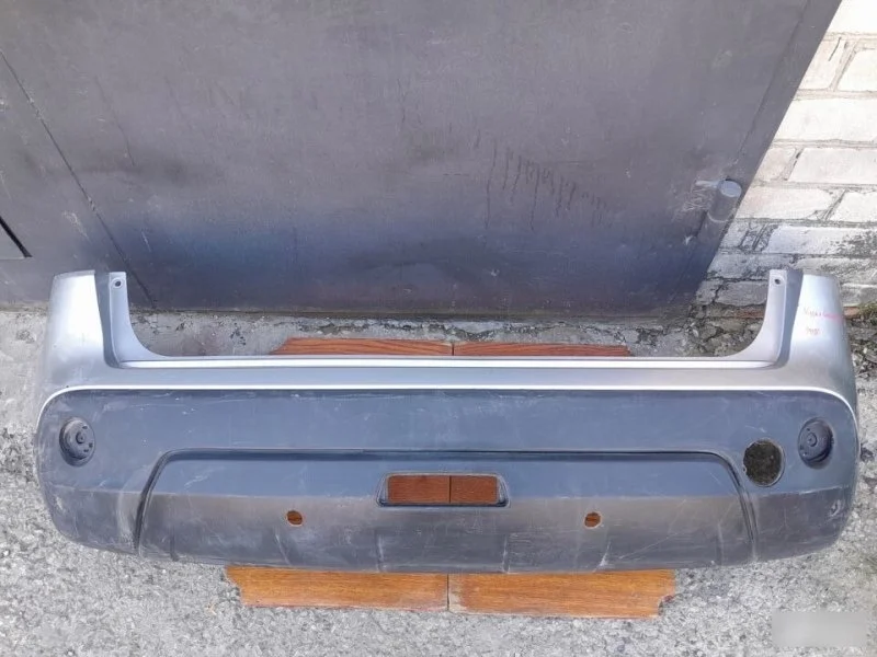 Бампер Nissan Qashqai 2009 85022JD00H J10, задний