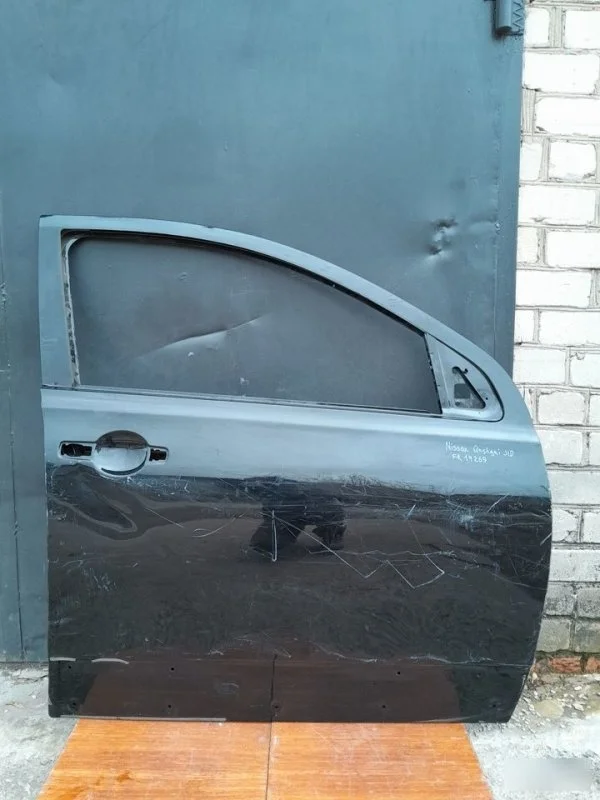 Дверь Nissan Qashqai 2009 H0100JD0M0 J10, передняя правая