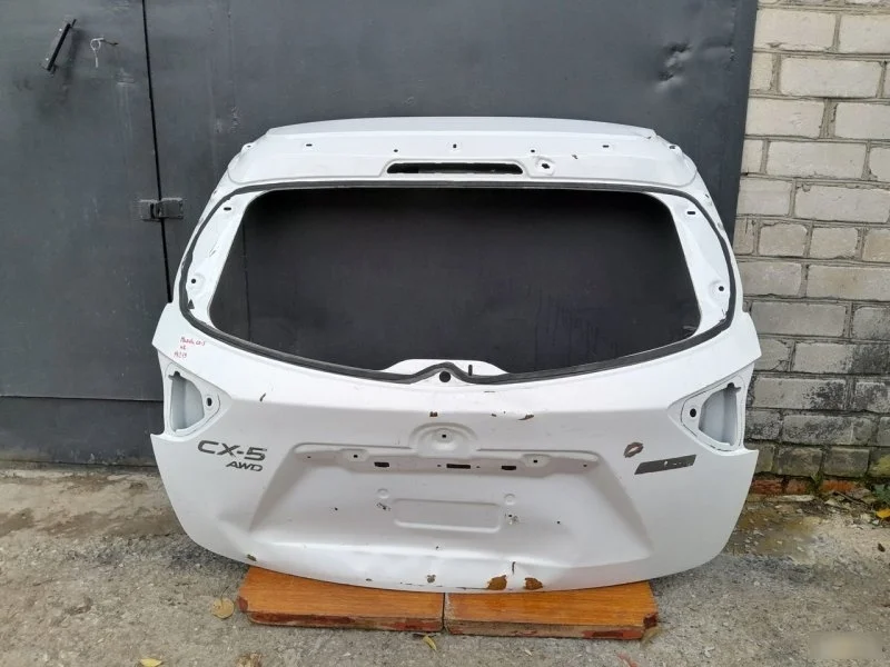 Крышка багажника Mazda Cx-5 2013 KDY16202XD KE