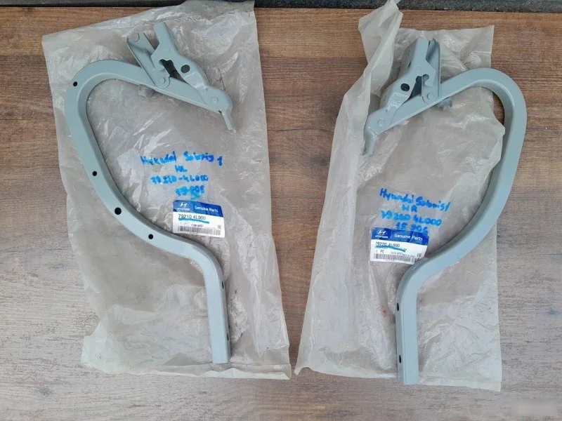 Петля крышки багажника Hyundai Solaris 1 2010-2014 792104L000
