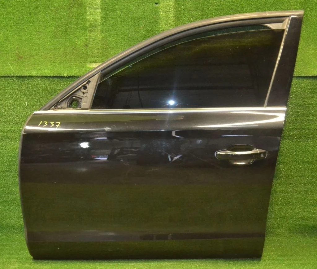 Дверь передняя Audi / VW A8 III, голая