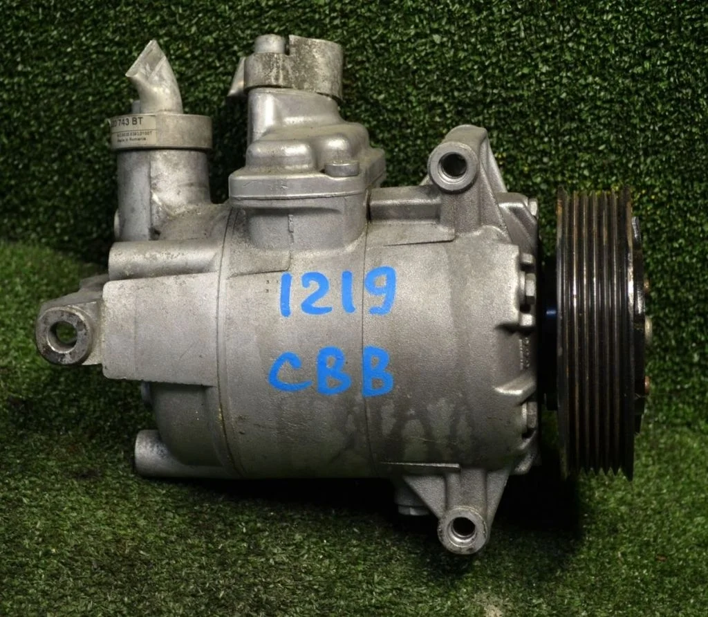 Компрессор кондиционера Audi / VW CFF 5N0820803C