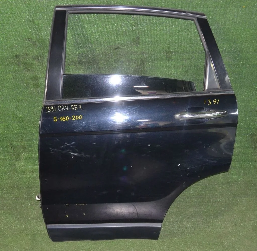 Дверь задняя Honda ЦРВ 3 RE4 , голая