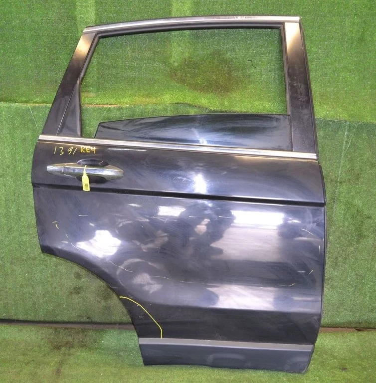 Дверь задняя Honda ЦРВ 3 RE4 , голая , д