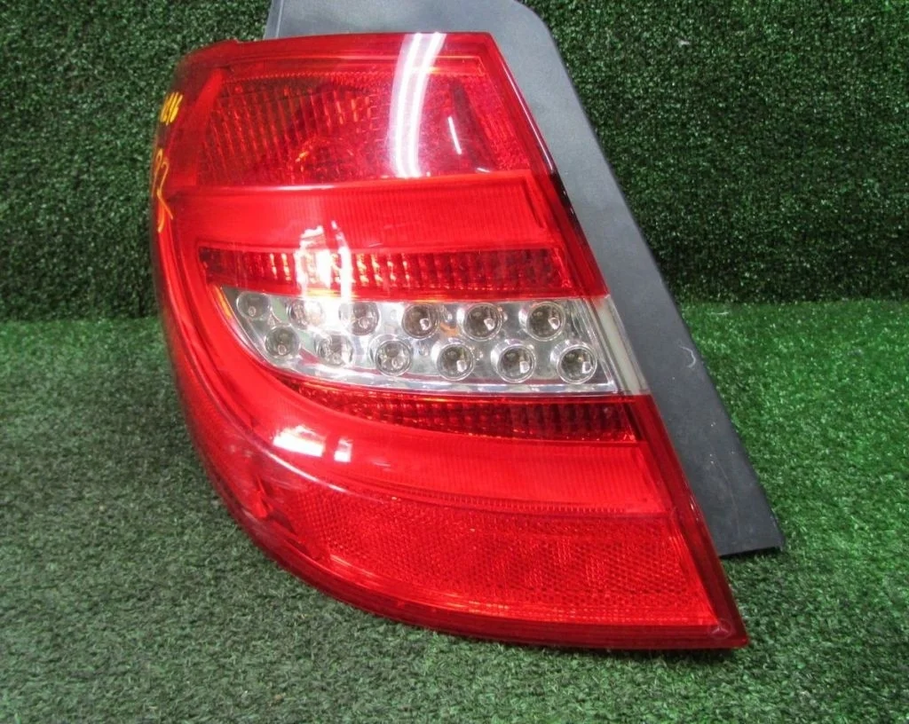 Фонарь задний левый Mercedes-Benz B-Class , W246 , до рестайлинга