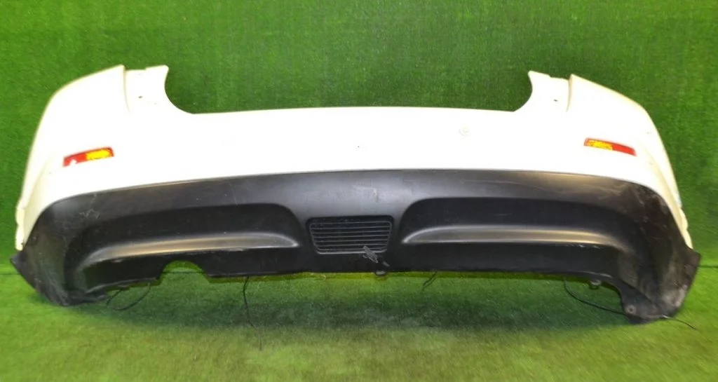Бампер задний Infiniti / Nissan Жук F15
