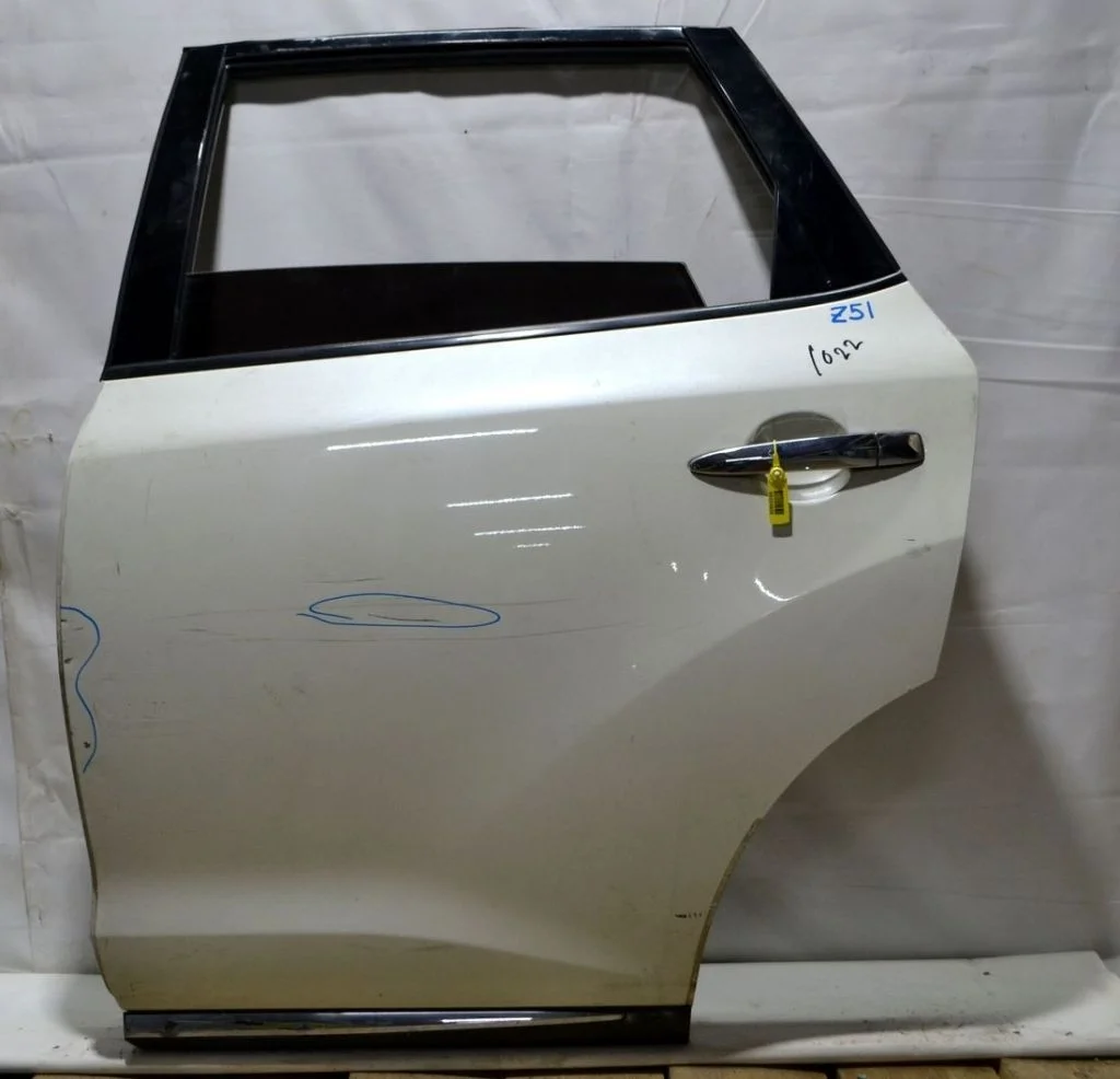 Дверь задняя Infiniti / Nissan Мурано 2