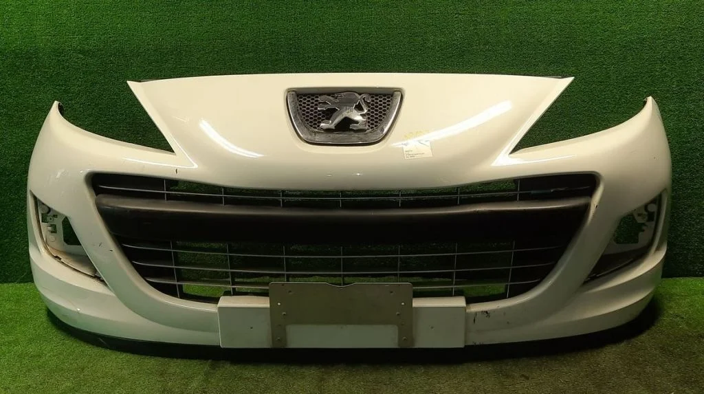 Бампер передний Peugeot 207