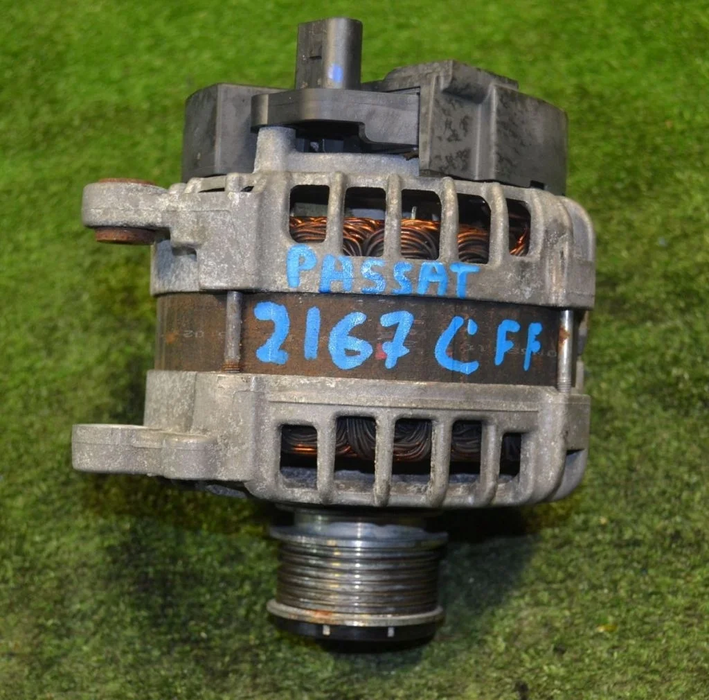 Генератор Audi / VW Пассат В7 CFF CFFA