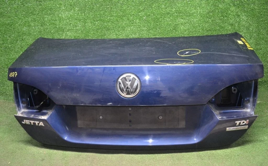 Крышка багажника Audi / VW Джетта VI