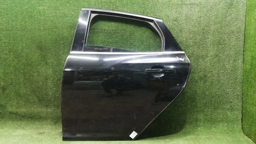 дверь боковая Ford XQDA,D4204T,MGDA CB8 Ford Focus,Focus3 XQDA,D4204T,MGDA CB8 2164166,CP9Z5824631A