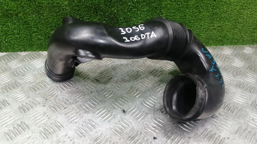 патрубок интеркулера Jaguar 306DT X250 Jaguar Xf 306DT X250 C2Z11323