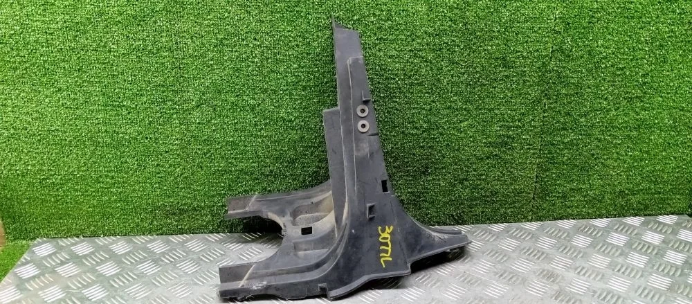 крепление крыла Bmw N63B44A,306D3,N52B30AF,N57D30A E71,E70 Bmw X6,X5 N63B44A,306D3,N52B30AF,N57D30A E71,E70 51127157983