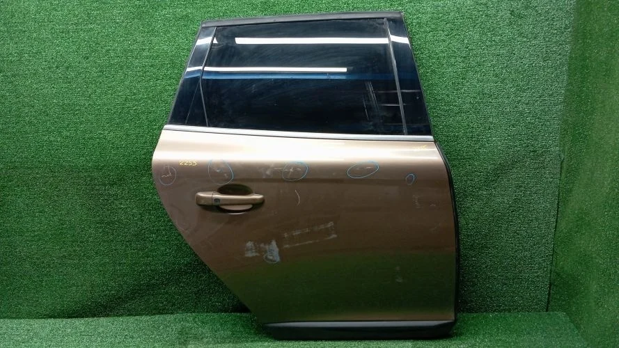 дверь боковая Volvo D5244T10 DZ Volvo Xc60 D5244T10 DZ 31402418