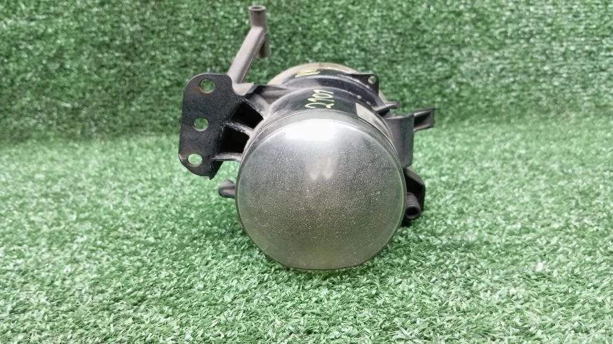 противотуманная фара Bmw 306S3,M57N2,N52B25,N52B30 E60,E83 Bmw 5-Series,X3 306S3,M57N2,N52B25,N52B30 E60,E83 6162100001,7897188,63176910792,6910792