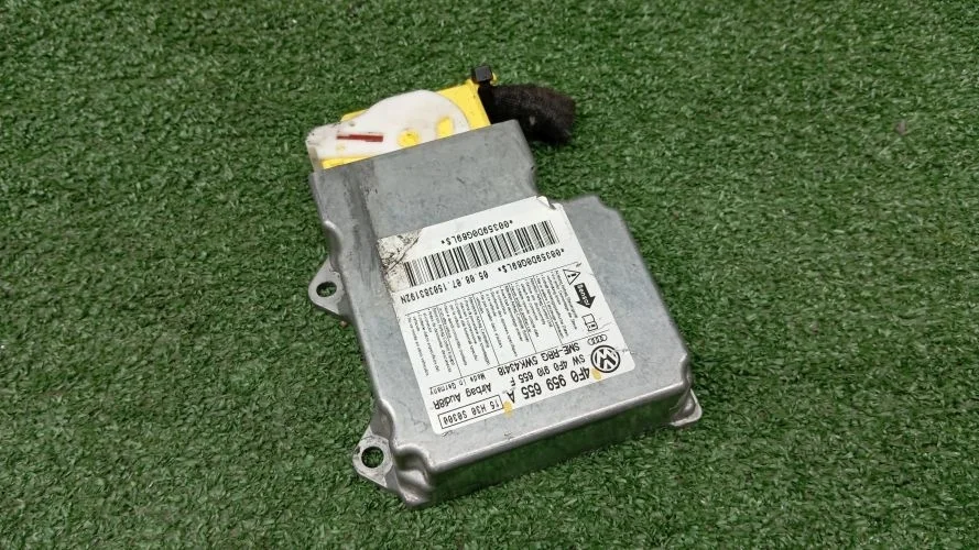 блок управления airbag Audi BKH 4F2 Audi A6 BKH 4F2 4F0959655A,4F0910655F,5WK43418