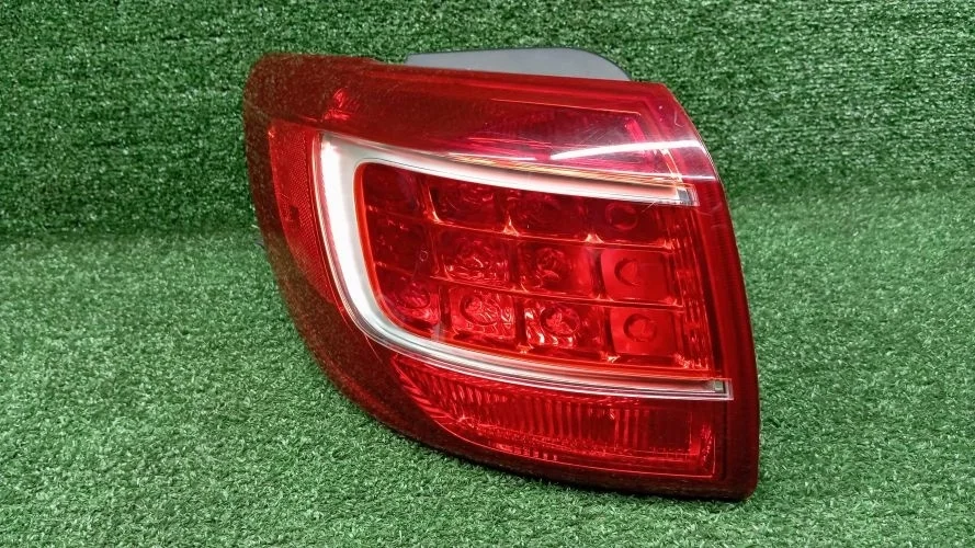 задний фонарь Kia D4HA SL Kia Sportage D4HA SL 924013W0,924013W000