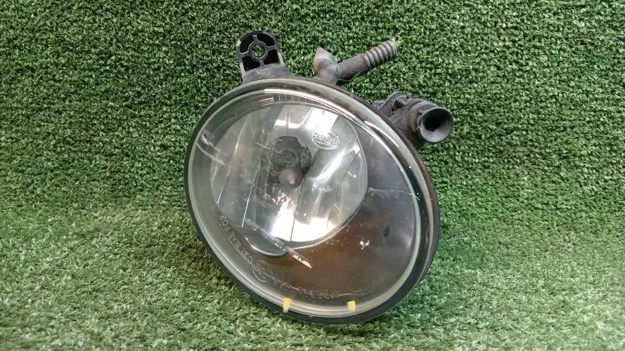 противотуманная фара Audi CAHA,CAEA,CAEB,CCAA,CALB 8RB,8K2,4F2 Audi Q5,A4,A6 CAHA,CAEA,CAEB,CCAA,CALB 8RB,8K2,4F2 271649,A047358,A126948,8T0941699B