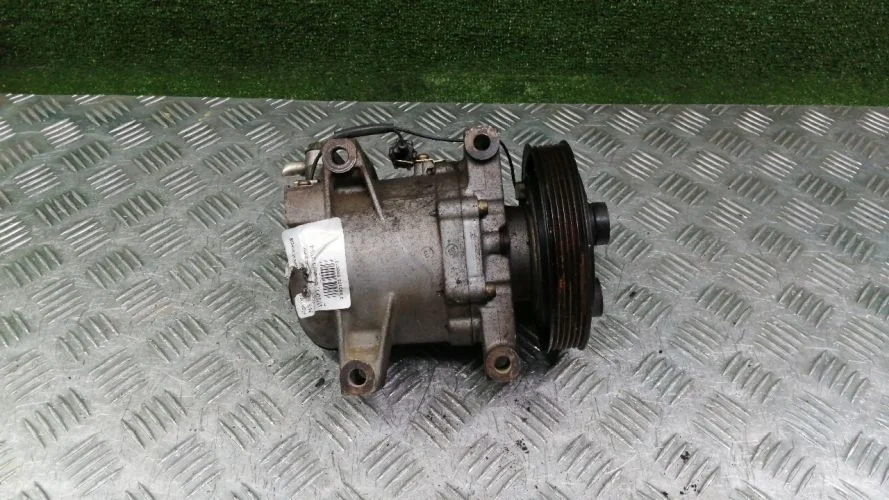 компрессор кондиционера Nissan SR18DE W11 Nissan Avenir SR18DE W11 926002J205,926002J202