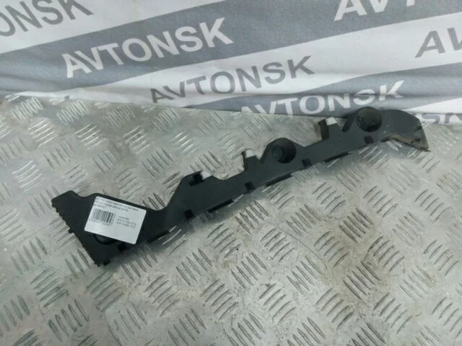крепление бампера Mazda  GH5FS,GH5FP,GH5AS,GH5AP,GHEFS,GHEFP Mazda Atenza  GH5FS,GH5FP,GH5AS,GH5AP,GHEFS,GHEFP GS1E502J1