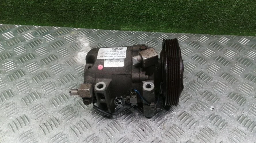 компрессор кондиционера Nissan SR18DE W11 Nissan Avenir SR18DE W11 926002J205,926002J202
