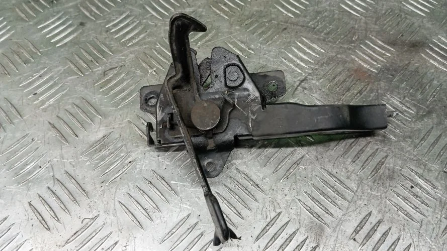 замок капота Ssangyong 671950 CK Ssangyong Actyon 671950 CK 7111034200