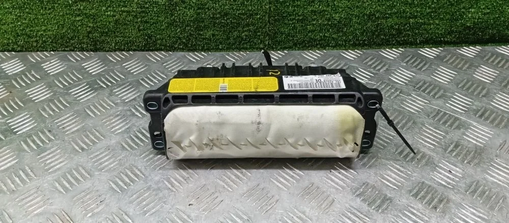 подушка безопасности пассажира Volkswagen CBAB,CBBB 3С2,B6,357,3C2 Volkswagen Passat,Passat Cc CBAB,CBBB 3С2,B6,357,3C2 3C0880204H,3C0880204G