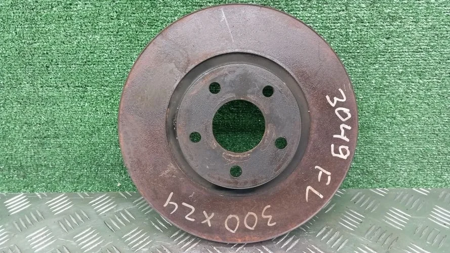 диск тормозной Ford UFDB,D4204T CB8 Ford Focus3 UFDB,D4204T CB8 1520297