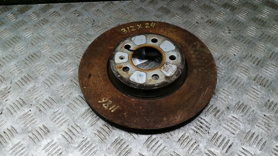 диск тормозной Audi CAEA,CAEA,CSUA 8K2 Audi A4 CAEA,CAEA,CSUA 8K2 8K0615301
