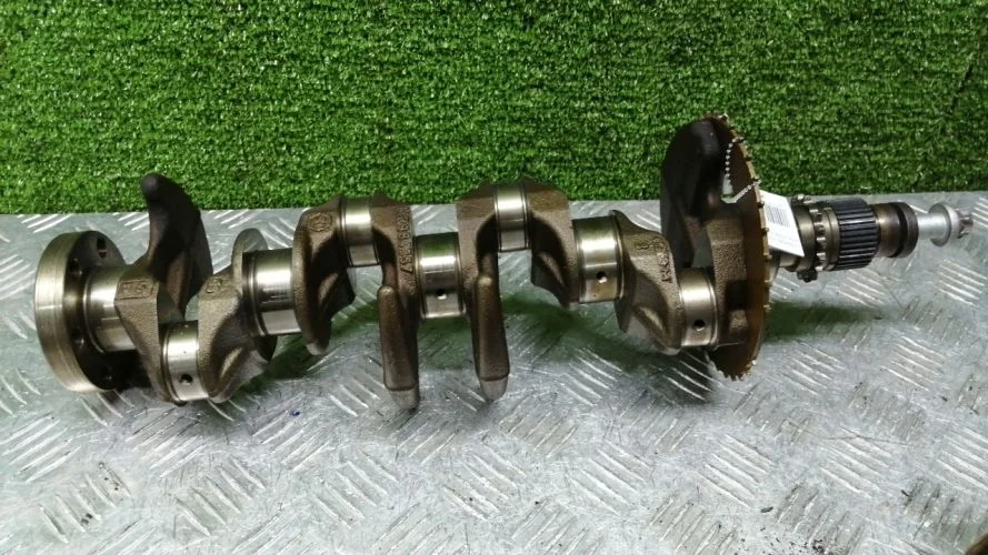 коленвал Mitsubishi 4A90 Z22A Mitsubishi Colt 4A90 Z22A MR984366