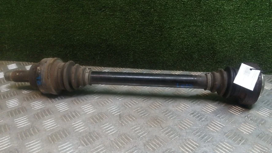 привод Bmw N63B44A,N55B30A,306D3 E71 Bmw X6 N63B44A,N55B30A,306D3 E71 33207582141,33204567167,33207564558,756455802
