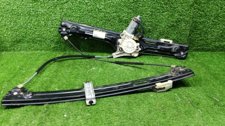 стеклоподъемник Bmw N52B30,N52B30A,M57N2,N52B30AF E70 Bmw X5 N52B30,N52B30A,M57N2,N52B30AF E70 7166379E,7137019S,6967261,51337166379,67627267691