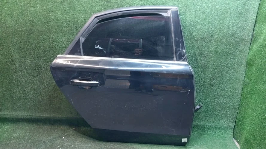 дверь боковая Audi CDR 4H Audi A8 CDR 4H 4H0833052C