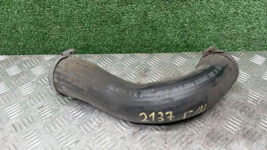 патрубок интеркулера Volvo D5244T10 FS70 Volvo S60,Xc60,Xc70,S80 D5244T10 FS70 31370705,31338092