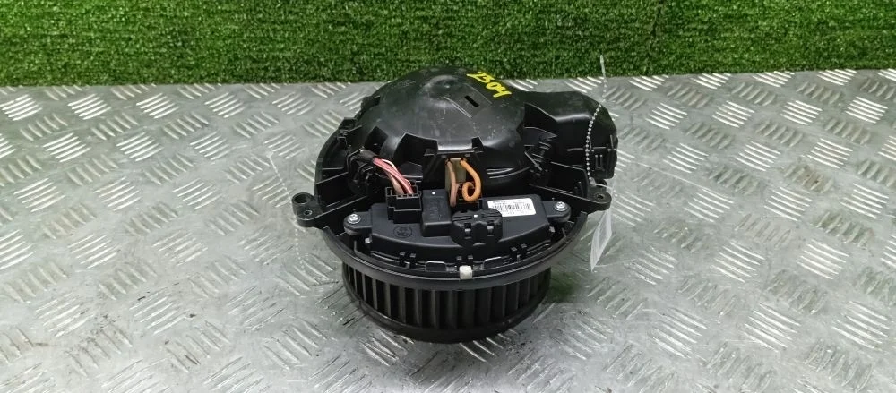 мотор печки Bmw N47D20C F20,F30 Bmw 1-Series,3-Series N47D20C F20,F30 64119276112,64119270254,T903542,T1014417J,64119350395,64119237557