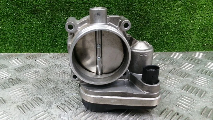 дроссельная заслонка Bmw N52B25 E60 Bmw 5-Series N52B25 E60 13547516946
