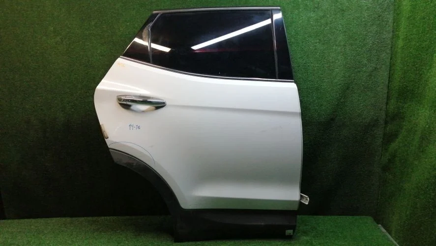 дверь боковая Hyundai D4HA DM Hyundai Santa Fe D4HA DM 770042W010