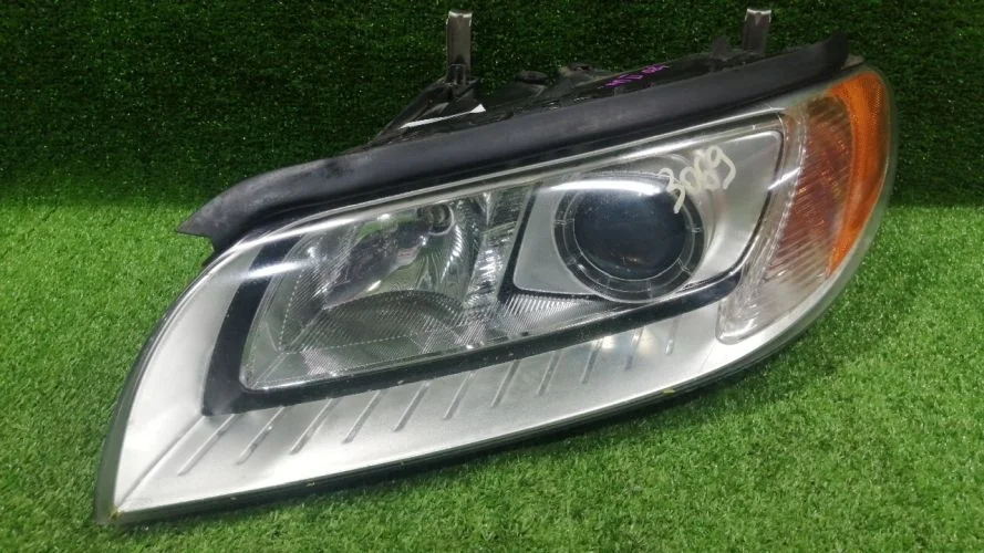 фара Volvo D5244T4 AS60 Volvo S80 D5244T4 AS60 31214347,31214415